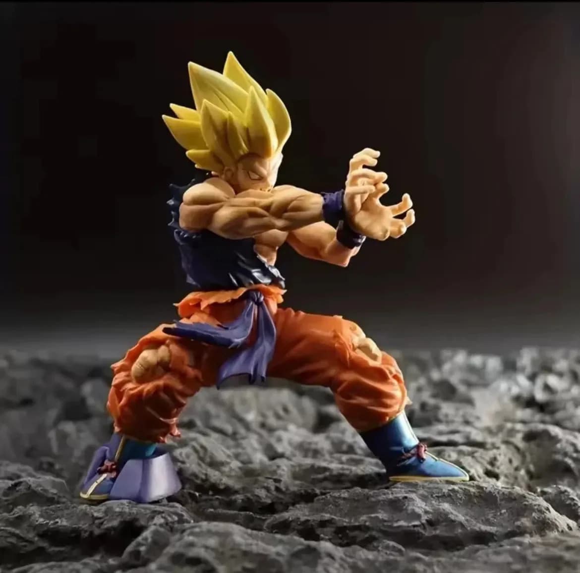 Miniatura 5 de Goku Action Figure Super Saiyajin Dragon Ball Z 16cm